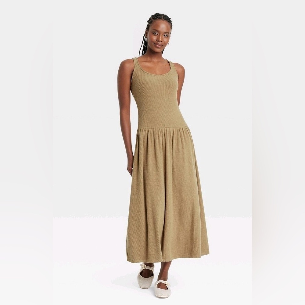 NWT Universal Thread Women's Ribbed Drop Waist Knit Women's Tan Midi XS